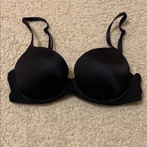 Victoria’s Secret PINK - Black bra - 32C